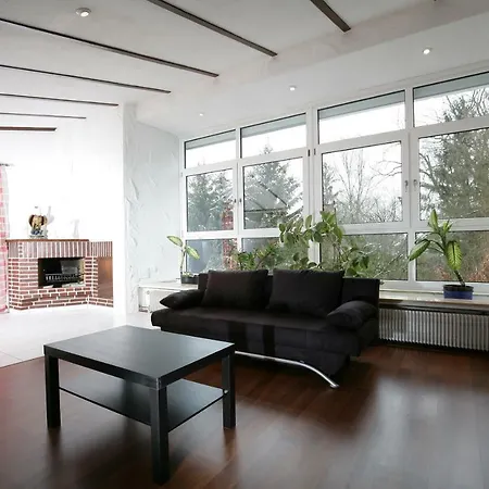 Am Baronenwald Apartment Goeppingen