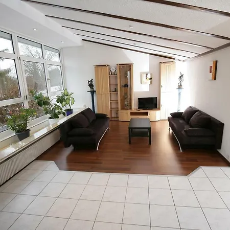 Am Baronenwald Apartment Goeppingen
