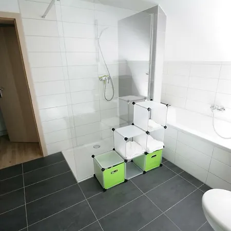 Am Baronenwald Apartment *