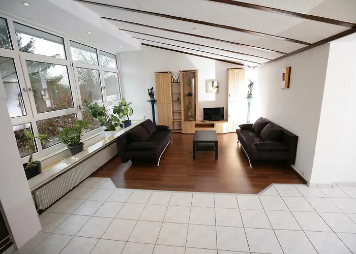 Am Baronenwald 公寓 格平根